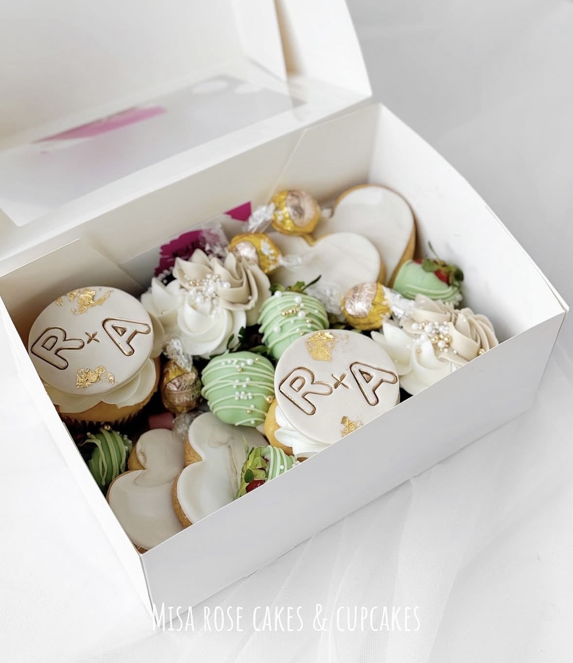 Gift Boxes - Image 11
