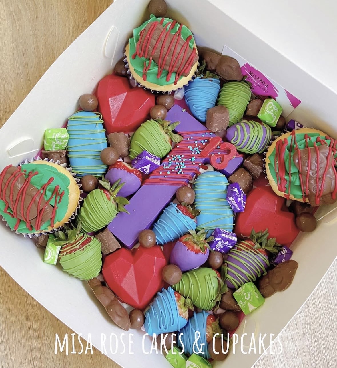 Gift Boxes - Image 15